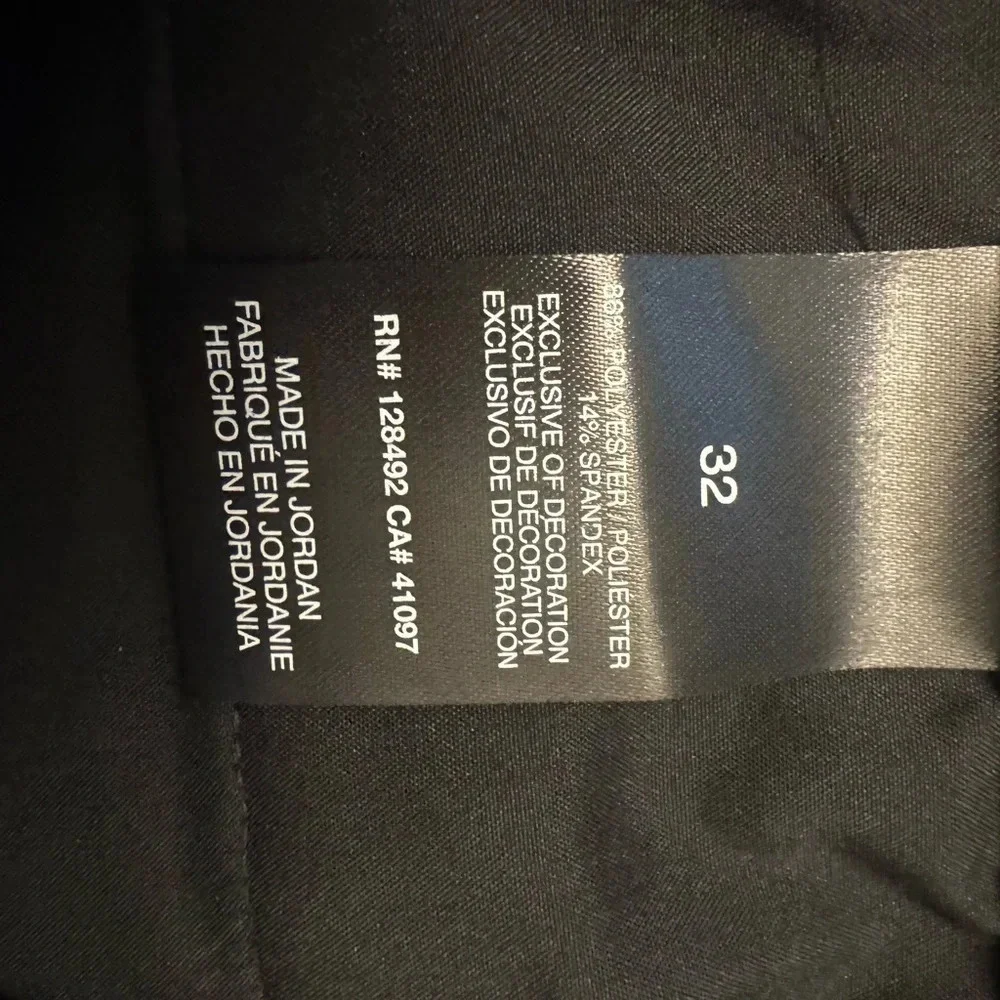 Greg Norman Men's Stretch Short Size 32